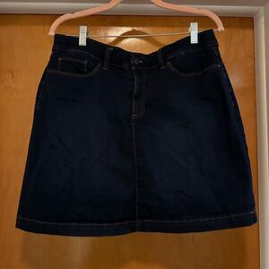 Super cute denim skort